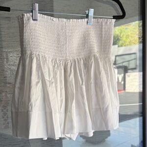 NATURAL LIFE White Smocked Women's Shorts